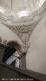 Monasterio de San Jernimo. Escaleras. Escudo