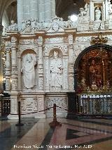 Catedral del Salvador. Trascoro. Esquina de la epstola con los pies del templo