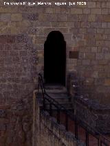 La Mota. Torre del Homenaje. Puerta de acceso
