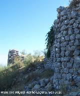 Castillo de la Pea. Muralla Oeste. Trozo derribado del primer lienzo