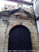 Iglesia de Santiago. Portada lateral