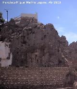 Muralla de Zuheros. Restos de murallas
