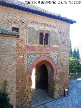 Alhambra. Puerta del Vino. 