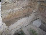 Necrpolis de Las Cuevas. Tumbas con laja de piedra