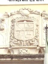Casa de Don Juan Valera. Escudo