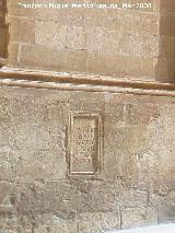Inscripcin romana en el lateral de la Catedral
