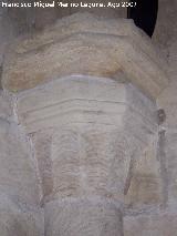 Castillo de Lorca. Torre del Espoln. Capitel de la segunda planta