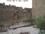 Castillo de Lorca. Alcazaba. Adarve con restos de almenas