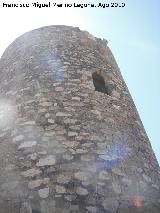 Torreón Torre García. Puerta de acceso elevada con matacán