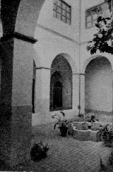 Convento de Capuchinos. Foto antigua. Claustro