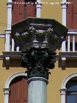 Columna de San Salvador. 