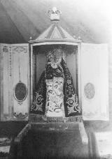 Virgen de la Cabeza. Foto antigua. En urna para traslados