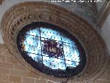 Catedral de Baeza. Interior. Vidriera escudo de Baeza