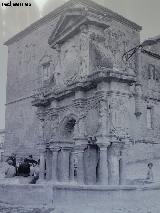 Fuente de Santa María. 1920 fotografía de Antonio Linares Arcos