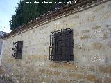 Palacio de Rubín Ceballos. Rejería de época en los muros de los jardines