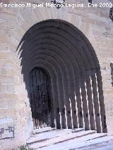 Puente del Obispo. Puerta de la capilla