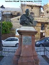 Monumento a Francisco Rodrguez Marn. 