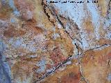 Pinturas rupestres de la Pea del Gorrin VII. Manchas entre el zooformo primero y las manchas superiores