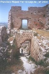 Castillo Nuevo de Bedmar. Puerta desde el interior del castillo
