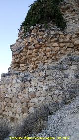 Castillo Viejo de Bedmar. Torren circular