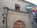 Ayuntamiento de Begíjar. Arco e inscripción