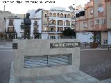 Plaza Cronista Pepe Pascual. 