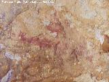 Pinturas rupestres del Abrigo I de la Pedriza. Grupo III. Antropomorfo con tocado y apndices en mano izquierda
