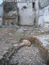 Excavacin arqueolgica Calle Puerta de Martos n 25. Calzada original