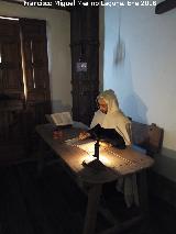San Juan de la Cruz. Celda con la representacin de San Juan escribiendo en el Convento de San Miguel - beda