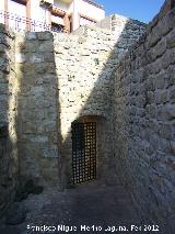 Castillo de Pallars. Puerta de acceso al recinto amurallado