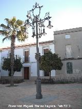 Plaza Alcal Zamora. Farola