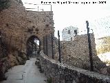 Castillo de la Yedra. Puerta de acceso al tercer recinto de murallas
