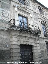 Palacio de la Marquesa de las Escalonias. Portada