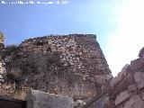 Castillo de Solera. Esquina que da hacia la plaza de la iglesia