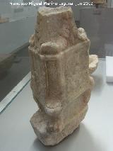 Baelo Claudia. Foro. Pie de candelabro de mrmol. Siglos I-II d.C. Museo de Baelo Claudia