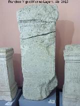 Oppidum Torrebenzal. Pedestal con inscripcin siglo II. Museo Provincial