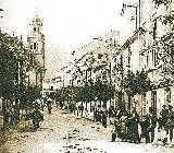 Ayuntamiento de Jaén. Foto antigua desde la Carrera, se ven los óculos del antiguo Ayuntamiento