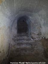 Refugio de la Plaza de San Ildefonso. Escaleras de acceso a la parte del refugio de las criptas