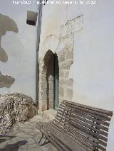 Casa Ordua. Puerta trasera de arco de medio punto que comunica con el Castillo de la Alcozaiba