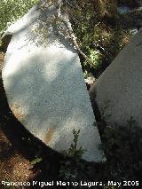Piedras de molino de las Hazadillas. 