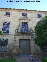 Casa de la Plaza Vzquez de Molina n 3. Portada