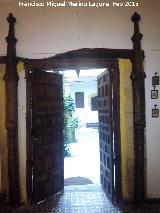 Palacio de los Granada Venegas. Puertas de la capilla
