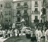Calle Bernab Soriano. El Corpus, ao 1956. Fotografa de Manuel Romero Avila IEG
