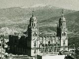 Catedral de Jan. Foto antigua. Fotografa de Manuel Romero vila. Archivo IEG