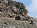 Poblado prehistrico de Peaflor. Cuevas