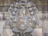 Catedral de Jaén. Fachada. El escudo de la Catedral