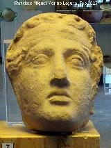Cstulo. Necrpolis del Cerrillo de los Gordos. Mscara. Cmara, Siglo I d.C. Museo Arqueolgico de Linares