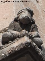 Catedral de Jaén. Fachada gótica. Mono