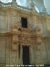 Catedral de Jaén. Coro. Puerta exterior del lado de la Epístola