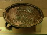 Cermica vidriada cristiana. Plato de cermica vidriada siglo XV. Museo Arqueolgico Ciudad de Arjona